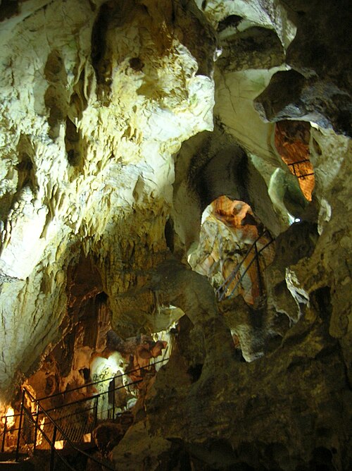 Grotte de Thaïs