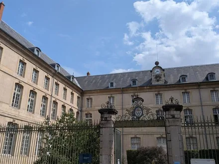 Bibliothèque Stanislas