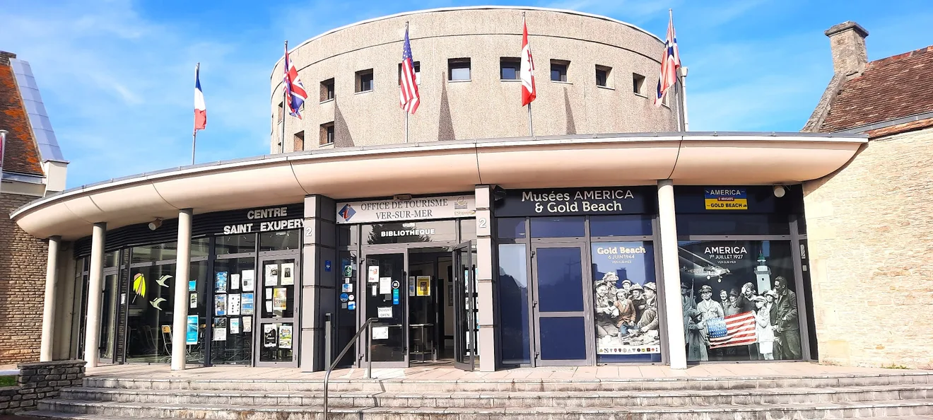 Musées America et Gold Beach