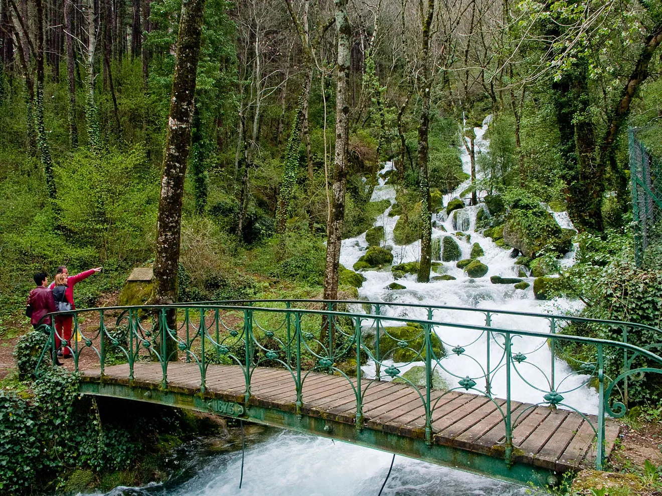 Cascade près de Florac Trois Rivières