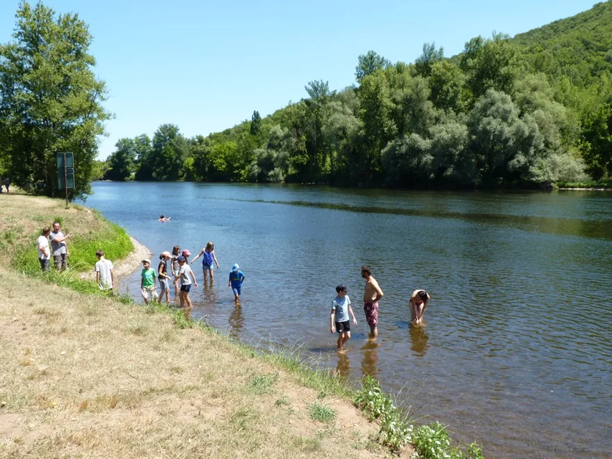 Lieu de baignade près de Mézels
