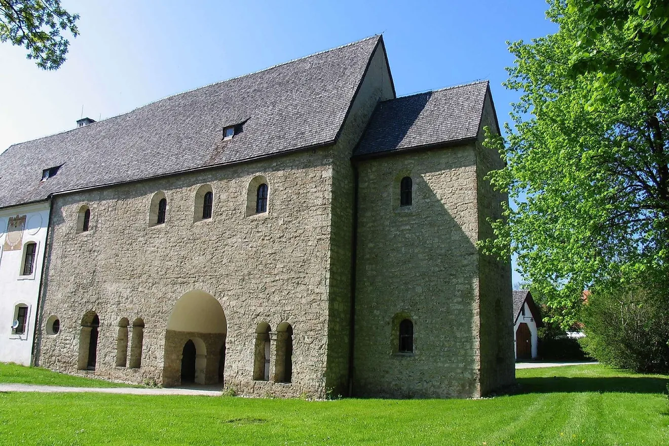 Torhalle