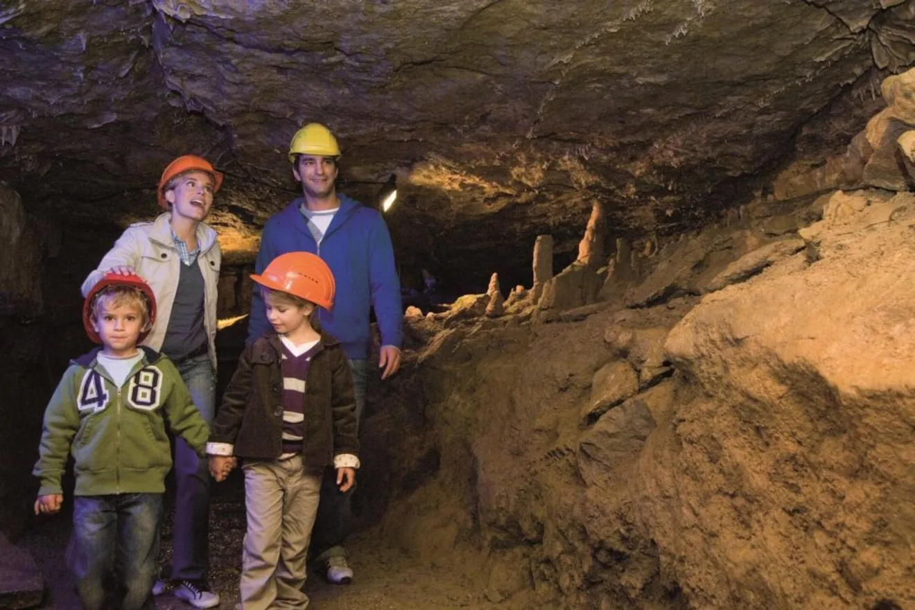 Schillat-Höhle